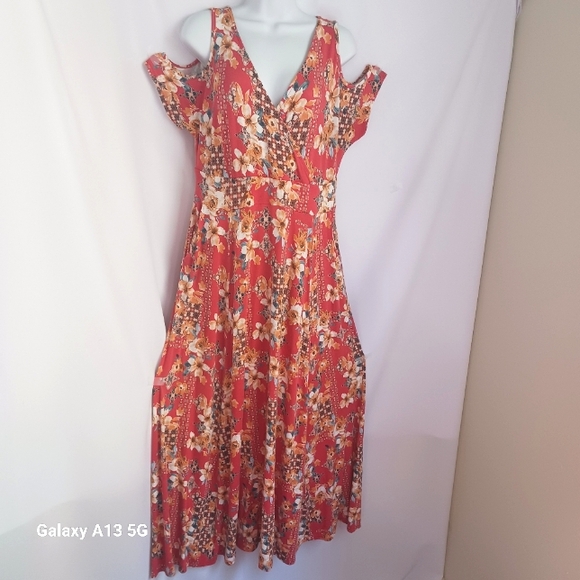 TORRID Women's Super Soft Orange Floral  Cold Shoulder Maxi Dress Sz 0 (L-12) - Picture 1 of 12